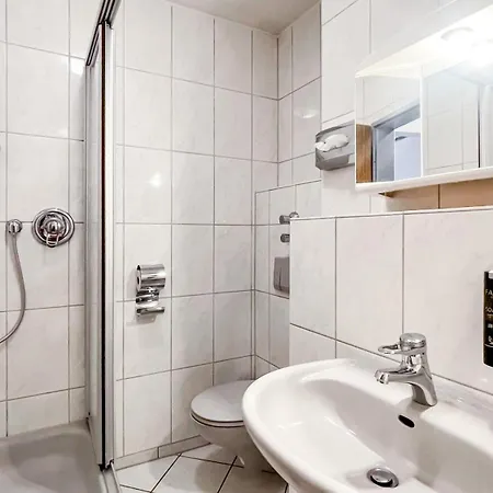 Smart B&b2 Bb2 312 ホテル *